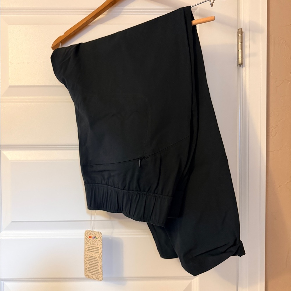 alder Women's Black Open Air Pants - Picture 5 of 6
